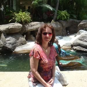 Meet your Posher, Gudrun